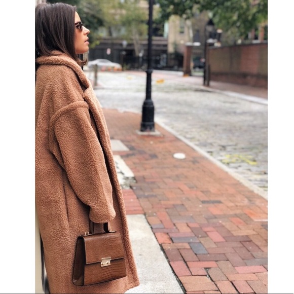 🆕Lorna Nude Tan Long Teddy Coat - Picture 2 of 8